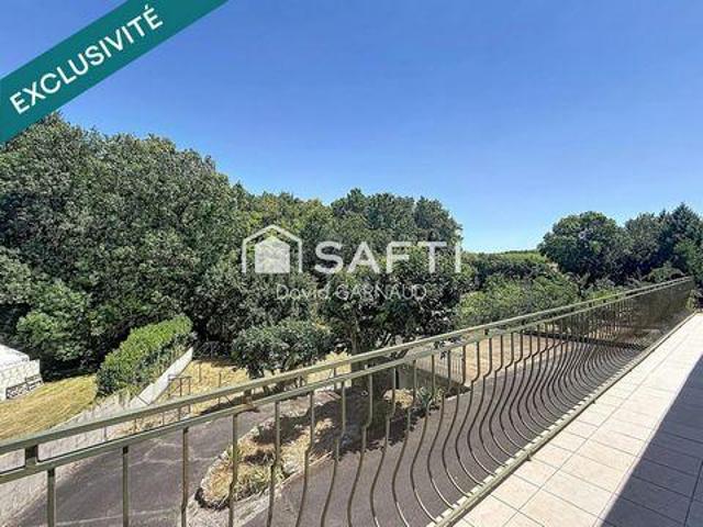 Villa 4 chambres, Chateauneuf Poitou 16120 DLS103883300