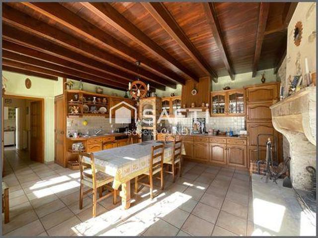 Villa 4 chambres, Chef Poitou 79110 ES102524980