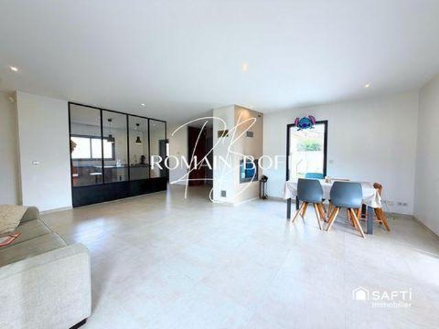 Villa 4 chambres, Collorgues Languedoc 30190 DS103491573