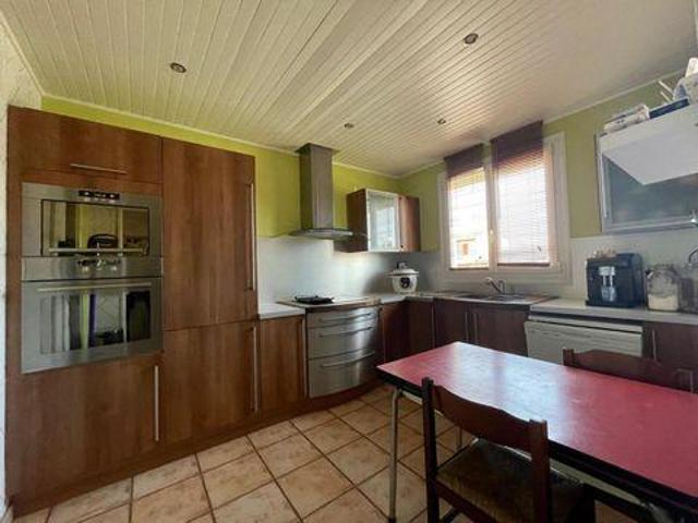 Villa 4 chambres, Cournon Auvergne 63800 ES99517663