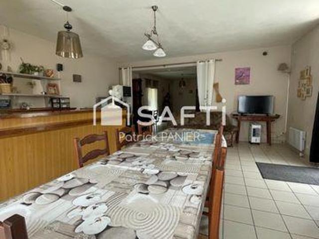 Villa 4 chambres, Dampierre Poitou 17470 DLS104073503
