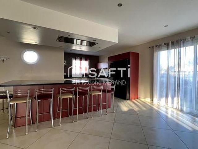 Villa 4 chambres, Dangé Poitou 86220 DS100397557