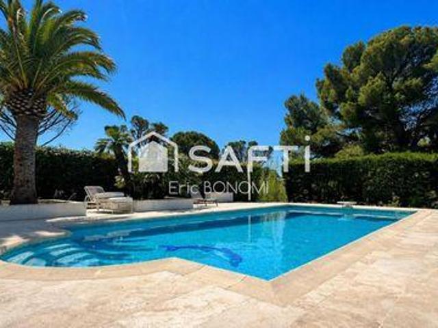 Villa 4 chambres, Frejus Provence 83600 DLS101778225