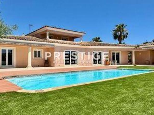 Villa 4 chambres, Fréjus Provence 83600 DLS102920670