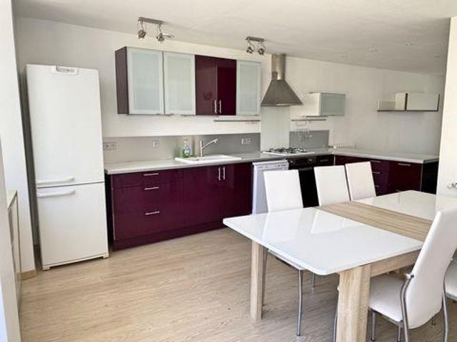 Villa 4 chambres, Gensac Aquitaine 33890 DS96311540