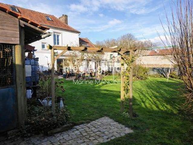 Villa 4 chambres, Hallencourt Picardie 80490 ES98831171