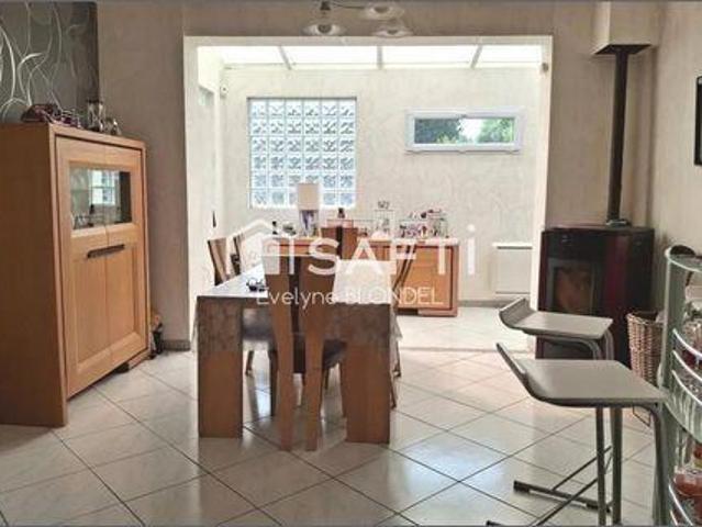 Villa 4 chambres, Hermes Picardie 60370 ELS105398549