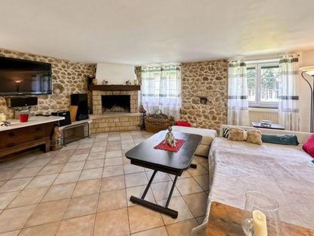 Villa 4 chambres, Jaujac Rhône 07380 DS101059505