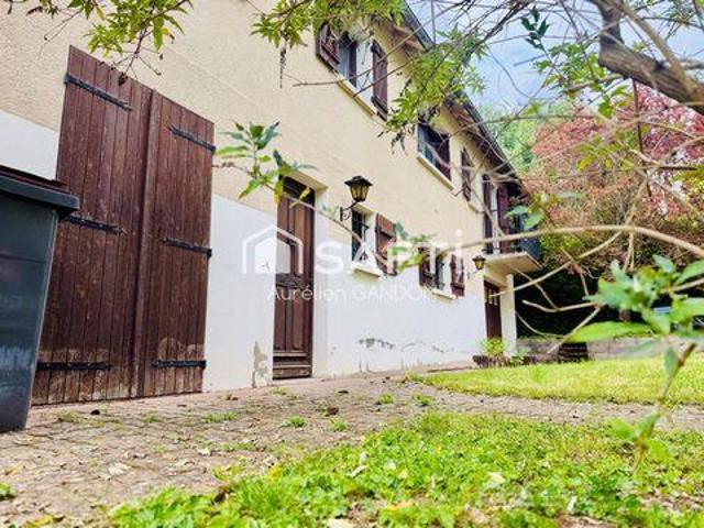 Villa 4 chambres, Joigny Bourgogne 89300 DS101995828