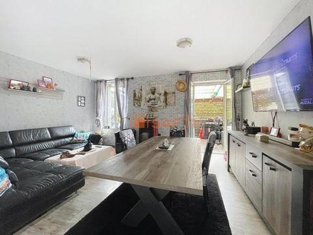 Villa 4 chambres, Lucquy Champagne 08300 DS105170704