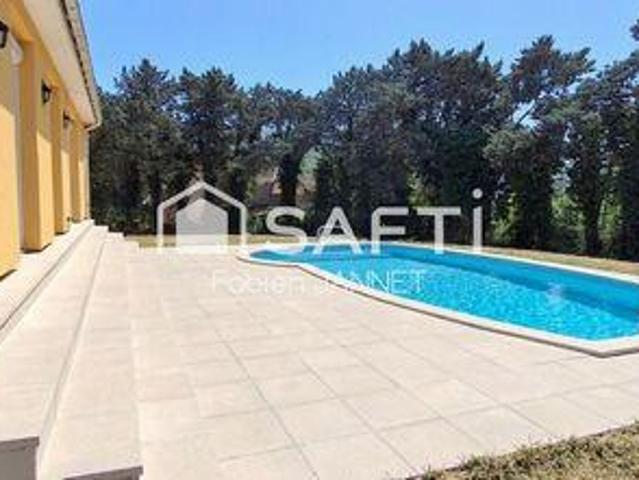 Villa 4 chambres, Lugny Bourgogne 71260 DS102721153