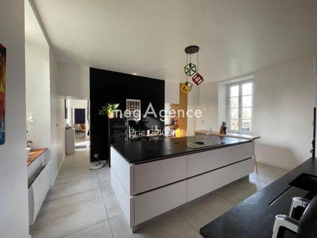 Villa 4 chambres, La Boissiere Pays de la Loire 85430 ES98173964