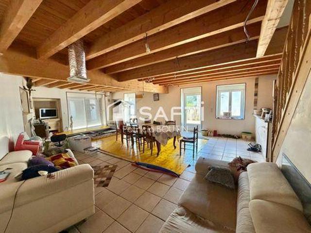 Villa 4 chambres, La Creche Poitou 79260 DS104041227
