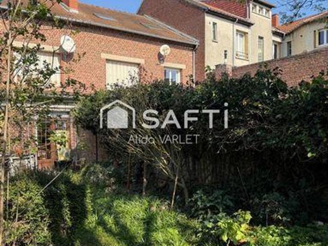 Villa 4 chambres, La Fere Picardie 02800 DS102721136