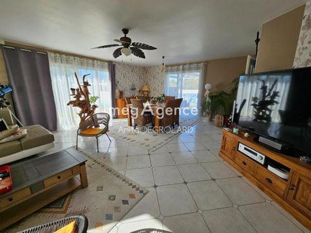 Villa 4 chambres, La Roche Pays de la Loire 85000 DS100683687