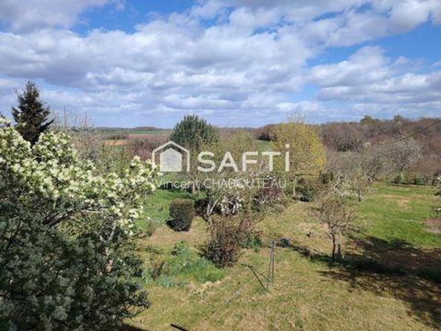 Villa 4 chambres, La Tache Poitou 16260 DS102759016