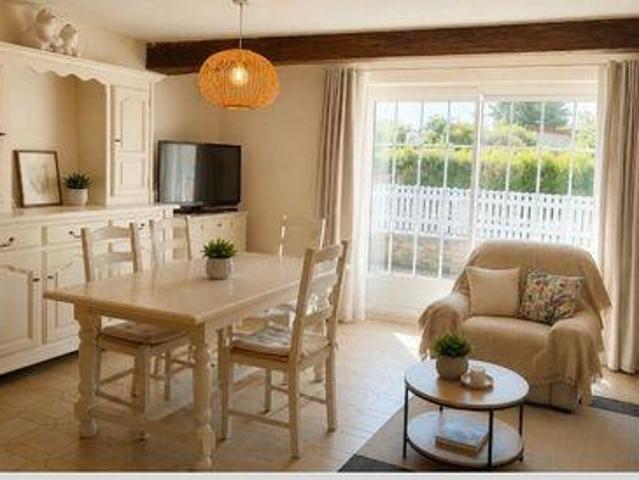 Villa 4 chambres, Lalheue Bourgogne 71240 DLS104404225