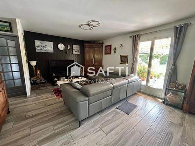 Villa 4 chambres, Lamothe Aquitaine 24230 DS101489064