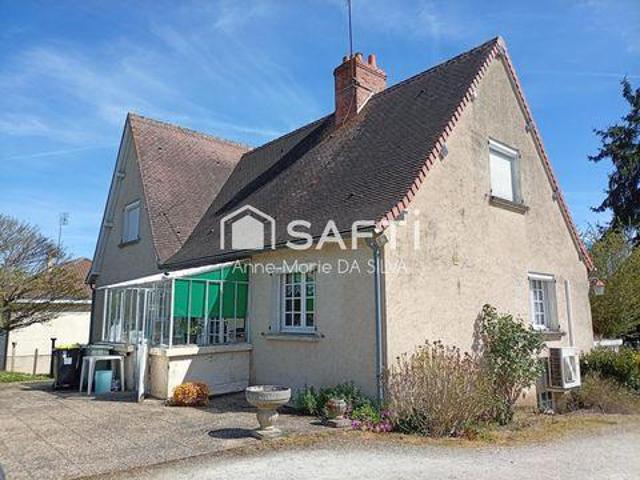 Villa 4 chambres, Le Blanc Centre 36300 DS103392534