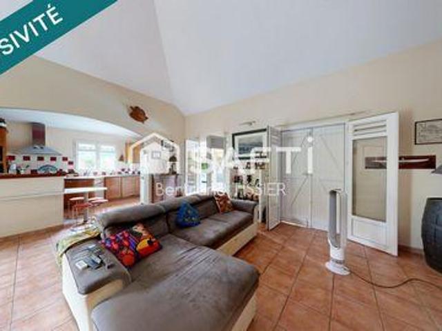Villa 4 chambres, Le Lamentin Aquitaine 97232 DS102472670