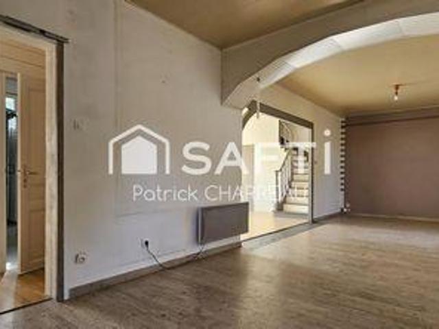 Villa 4 chambres, Le Lardin Aquitaine 24570 ELS105795098