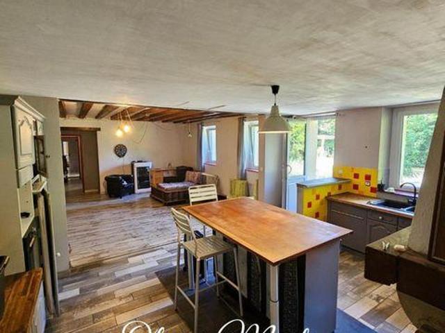 Villa 4 chambres, Pruille Pays de la Loire 72700 DS103659727