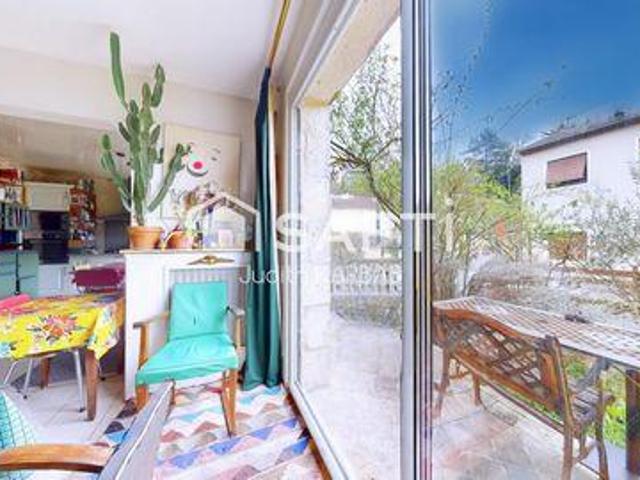 Villa 4 chambres, Romainville Île 93230 DS103428694