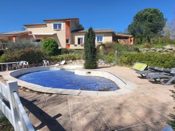 Villa 4 chambres sur propriété de 3000m2