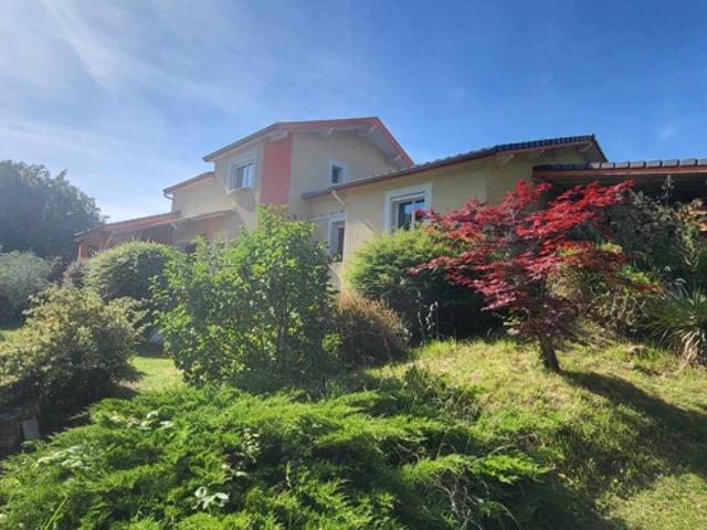 Villa 4 chambres sur propriété de 3000m2
