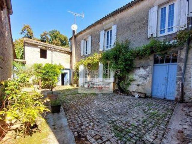 Villa 4 chambres, Saint Méard De Gurçon Aquitaine 24610 ES96310965