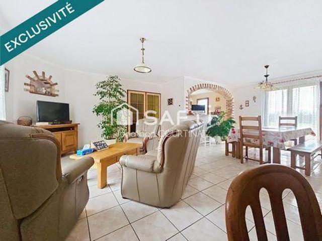 Villa 4 chambres, Vendat Auvergne 03110 DS102758933