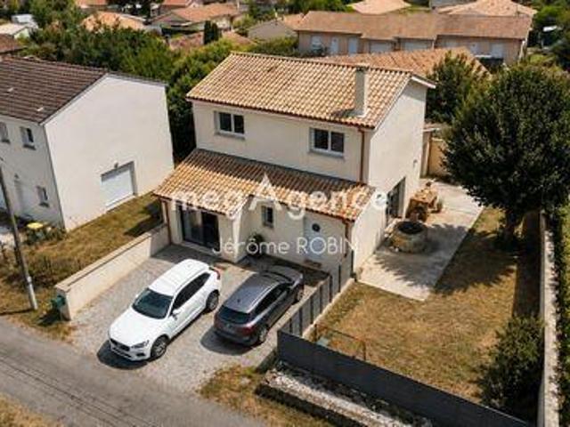 Villa 4 chambres, Saint Aquitaine 33240 DLS104846979