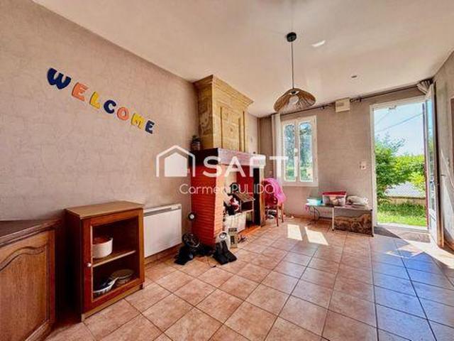 Villa 4 chambres, Saint Aquitaine 33350 DS103123182