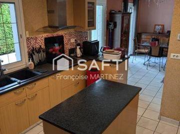 Villa 4 chambres, Saint Bonnet De Mure Rhône Alpes 69720 ES98682095