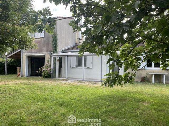 Villa 4 chambres, Saint Pays de la Loire 85520 DS103805245