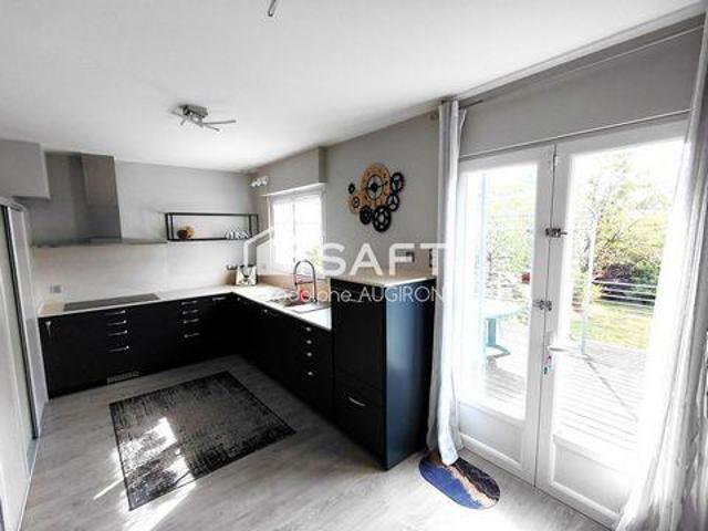 Villa 4 chambres, Saint Pierre La Noue Poitou 17700 DS100095387