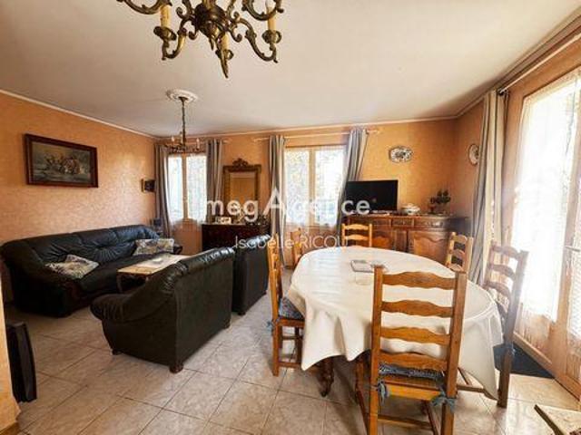 Villa 4 chambres, Saint Poitou 17190 ES99806562