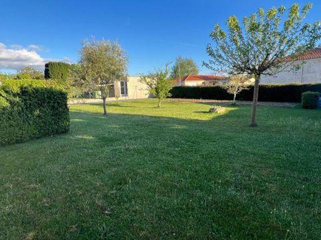 Villa 4 chambres, Saint Poitou 17400 DS102666350