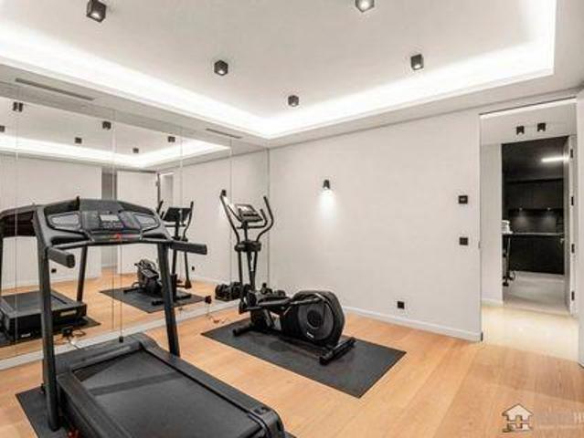 Villa 4 chambres, Saint Provence 06230 ES104847128