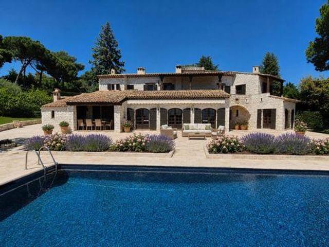 Villa 4 chambres, Saint Provence 06570 DLS104041330