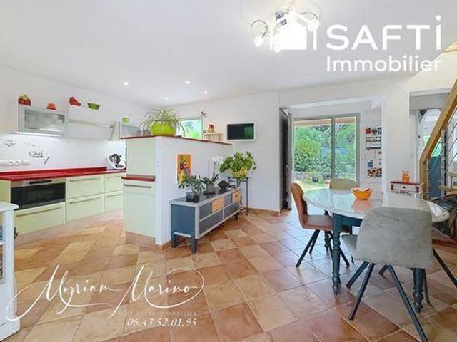 Villa 4 chambres, Saint Provence 83370 DLS100778765