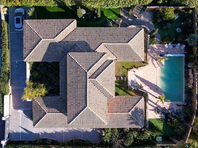 Villa 4 chambres, Saint Raphael Provence Alpes Côte d'Azur 83700 DLS88842366
