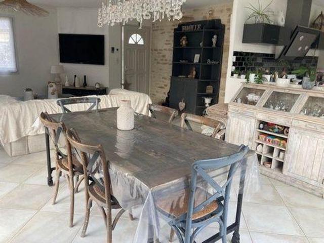 Villa 4 chambres, Sainte Pays de la Loire 85400 ES98684681
