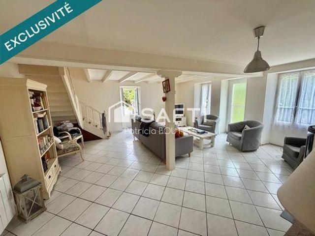 Villa 4 chambres, Sainte Poitou 79220 DS103571576