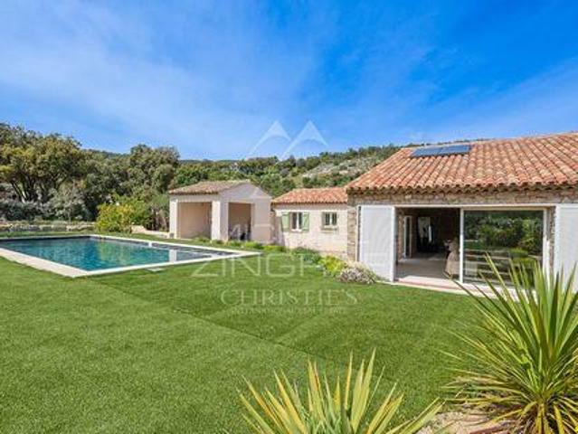 Villa 4 chambres, Sainte Provence 83120 DS105413212