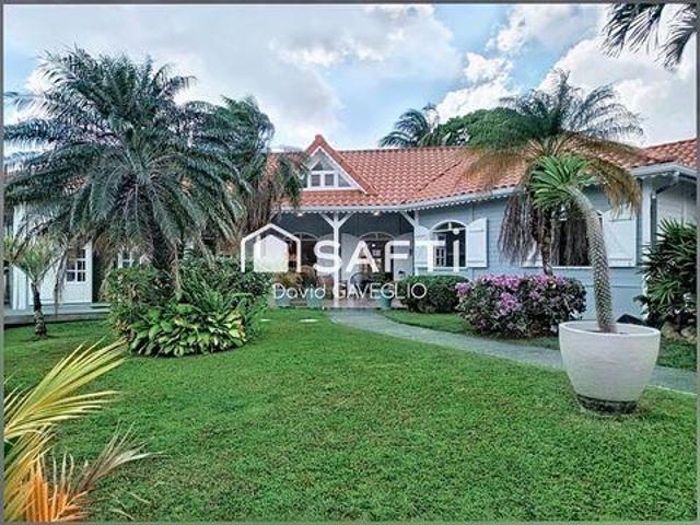 Villa 4 chambres, Sainte Rhône 97228 DS102341503