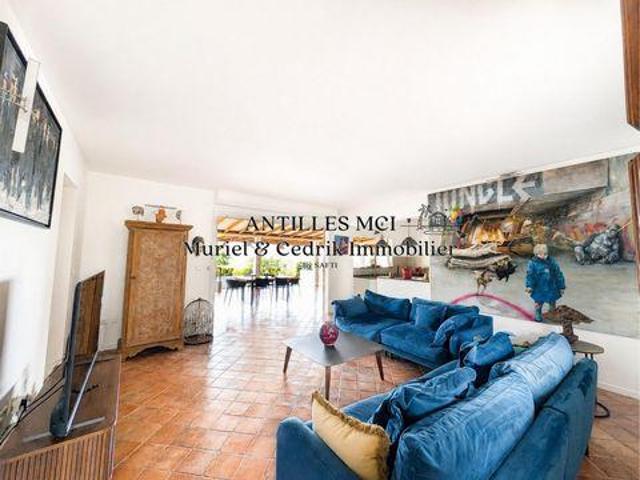Villa 4 chambres, Sainte Rhône 97228 DS102310885