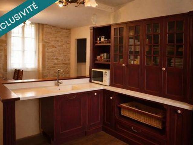 Villa 4 chambres, Salornay Bourgogne 71250 DS103598161