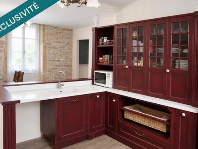 Villa 4 chambres, Salornay Bourgogne 71250 DS105335908