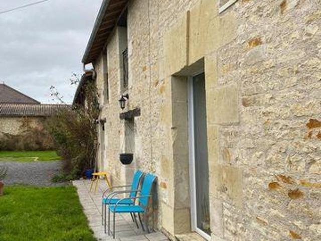 Villa 4 chambres, Sammarçolles Poitou 86200 ES100736469